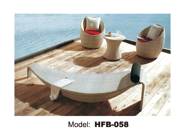 TG-HFB058 Outdoor Patio Pool Side Lounge Sofa Rattan Furniture