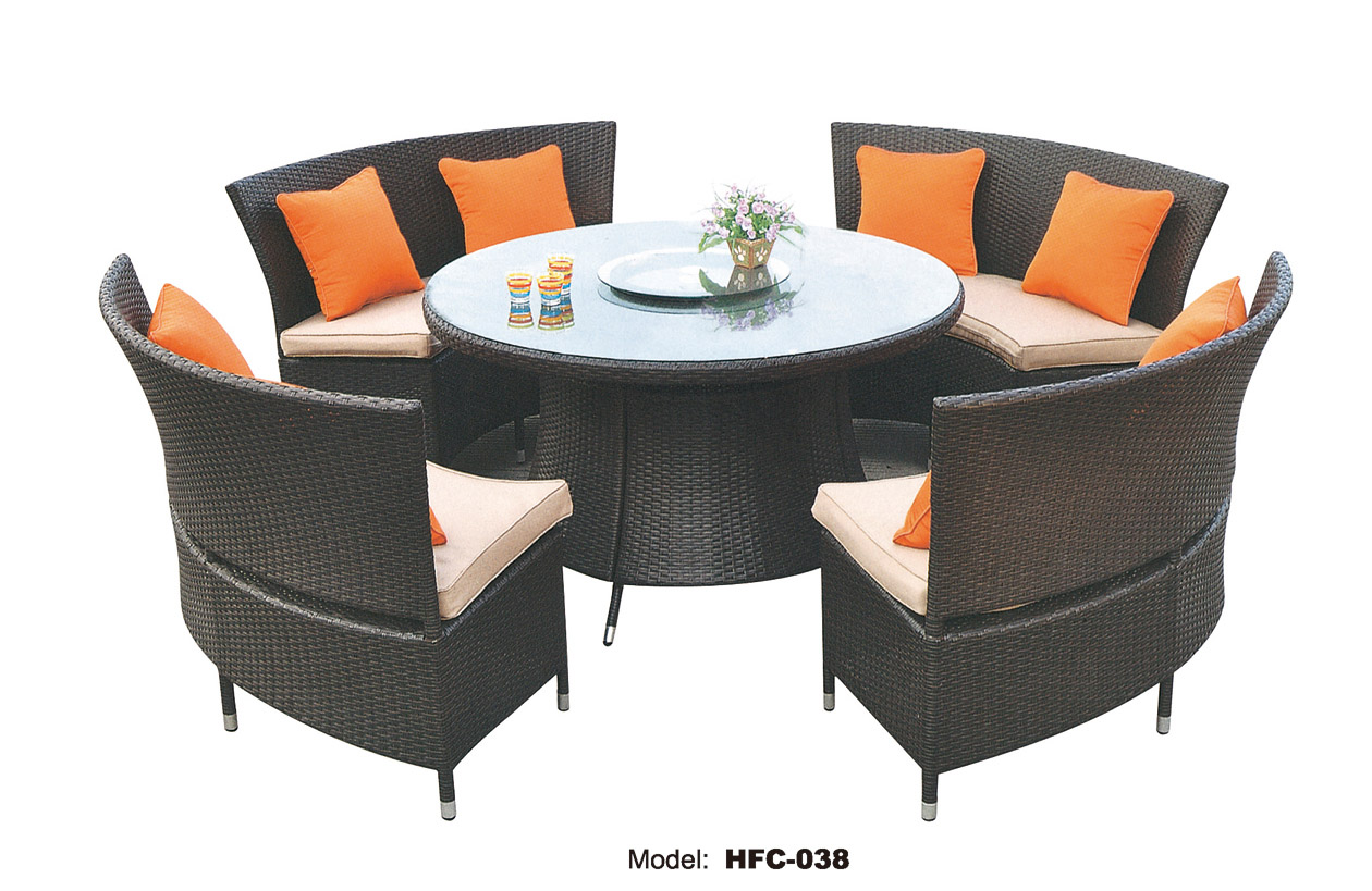 TG-HFC038 Outdoor Dining Set Round Rattan Table And Chairs