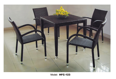 TG-HFC123 Modern Outdoor Garden Furniture Rattan Chair Dining Table Set