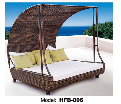TG-HFB006 Modern Design Outdoor Hotel Furniture Daybed Rattan Sun Lounger