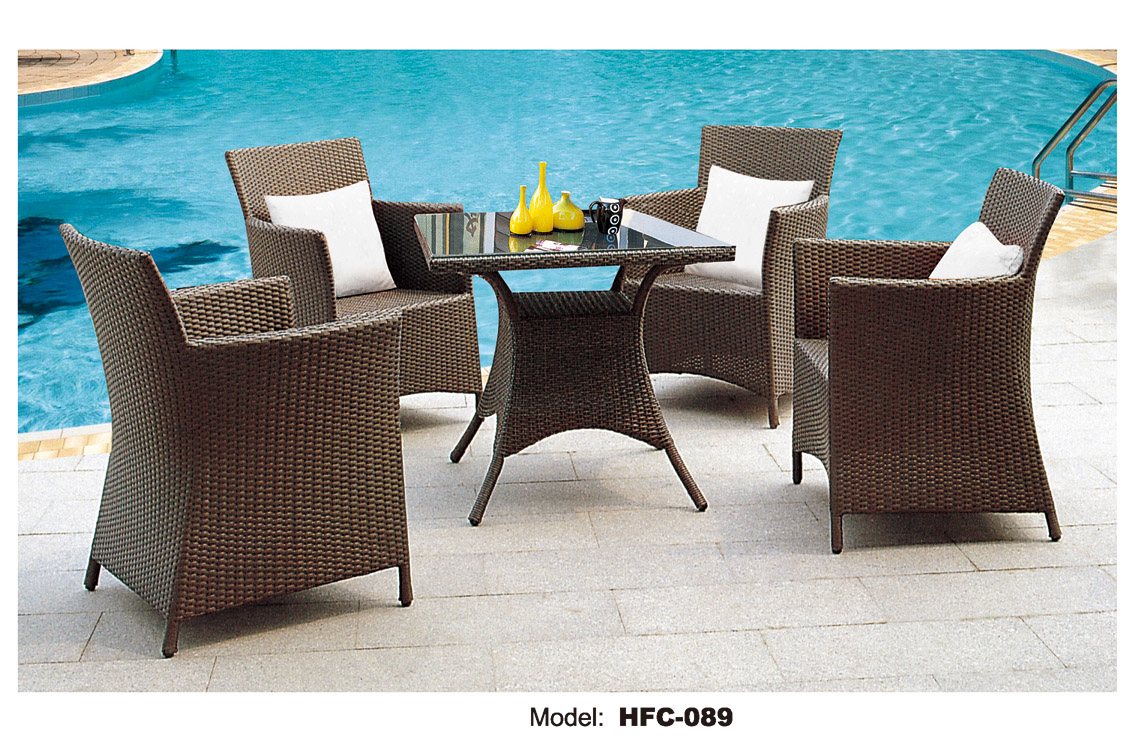 TG-HFC089 Outdoor Rattan Chair And Dining Table Set Manufacturer From China 